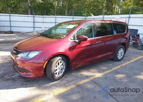 2018 Chrysler Pacifica Touring z USA, uszkodzony, nr VIN 2C4RC1DG0JR148667